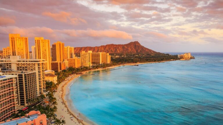 Top 22 Things Honolulu is Known For & Famous For