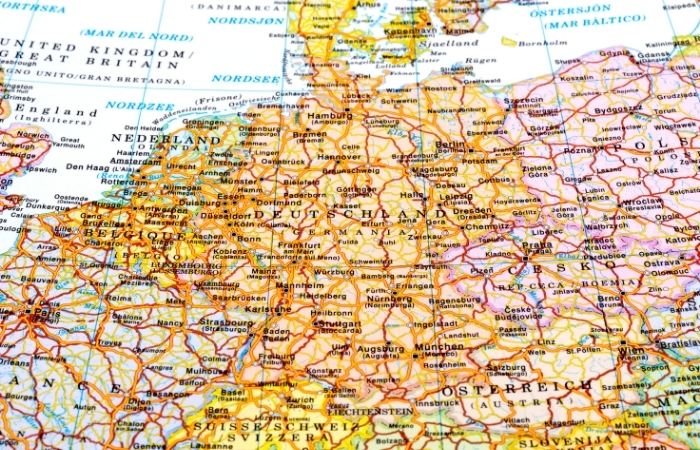 The Difference Between Deutschland And Germany Lyfepyle