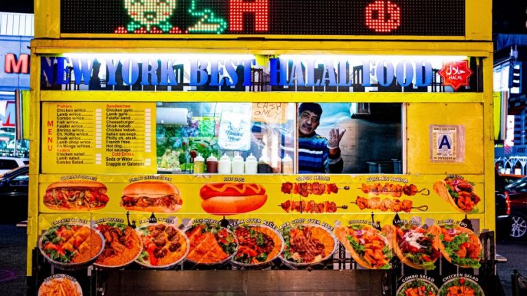 Top 35 Foods New York City is Known For & Famous For