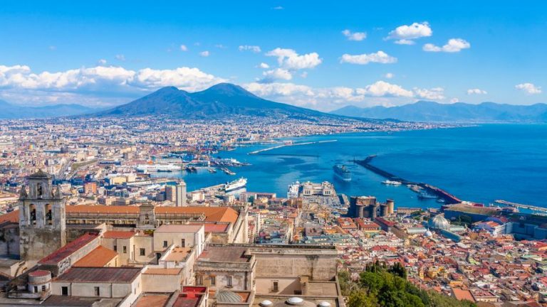 Top 33 Things Naples is Known For & Famous For