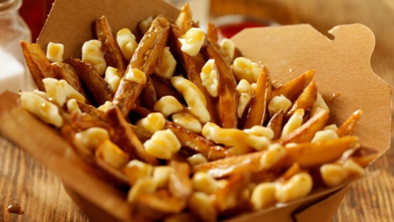 What Makes Poutine a Truly Canadian Culinary Delight